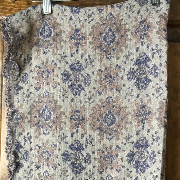 Beige w/Blue & Tan Geometrics Scarf/Wrap w/Fringed Edges 74" x 28 - Picture 9 of 10